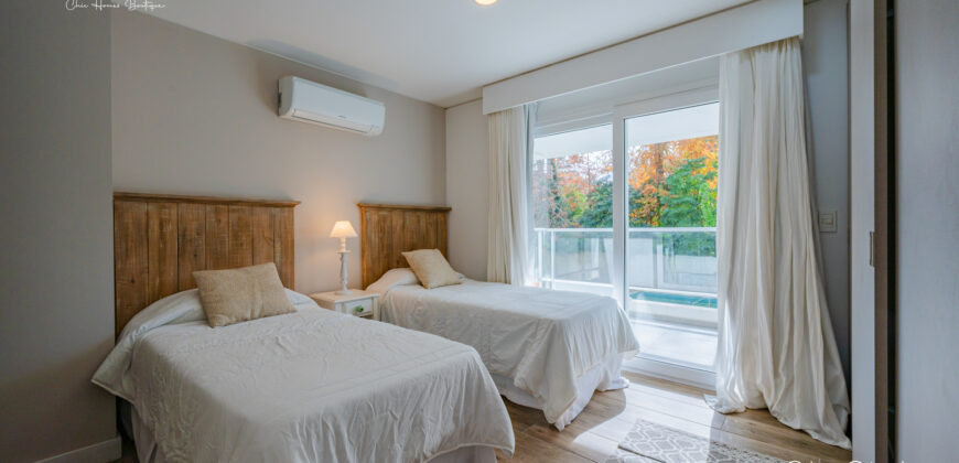 ANGELINA FORESTA • DÚPLEX